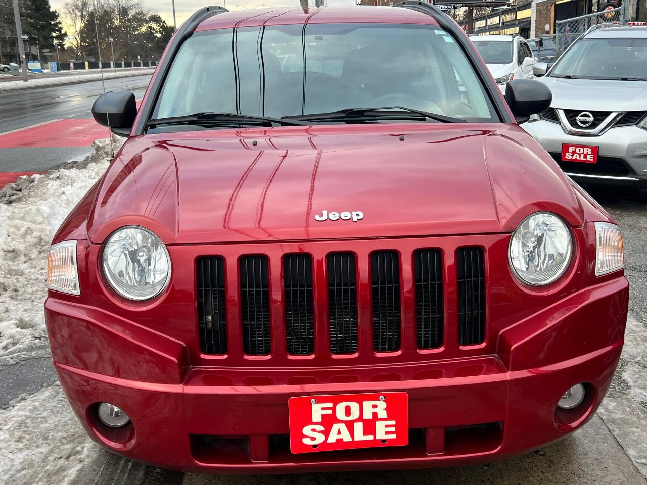 2010 Jeep Compass North Edition-EXTRA CLEAN-AUTOMATIC & MORE! Photo