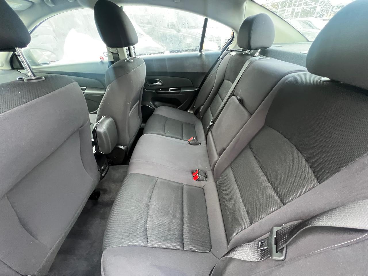 2014 Chevrolet Cruze 1LT-EXTRA CLEAN-AUTOMATIC & MORE! Photo