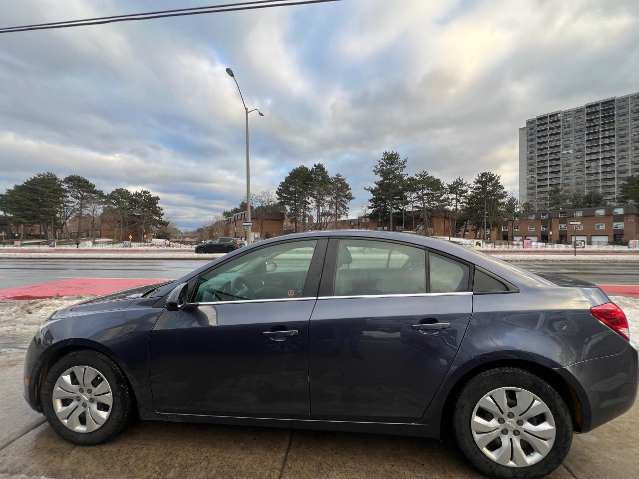 2014 Chevrolet Cruze 1LT-EXTRA CLEAN-AUTOMATIC & MORE! Photo