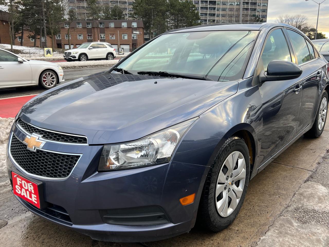 2014 Chevrolet Cruze 1LT-EXTRA CLEAN-AUTOMATIC & MORE! Photo2