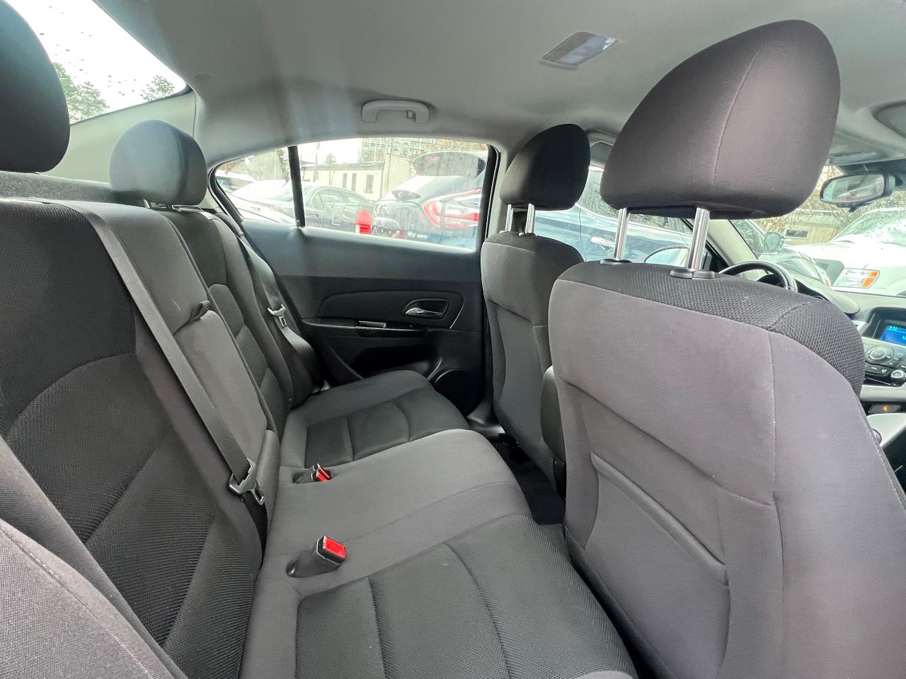 2014 Chevrolet Cruze 1LT-EXTRA CLEAN-AUTOMATIC & MORE! Photo