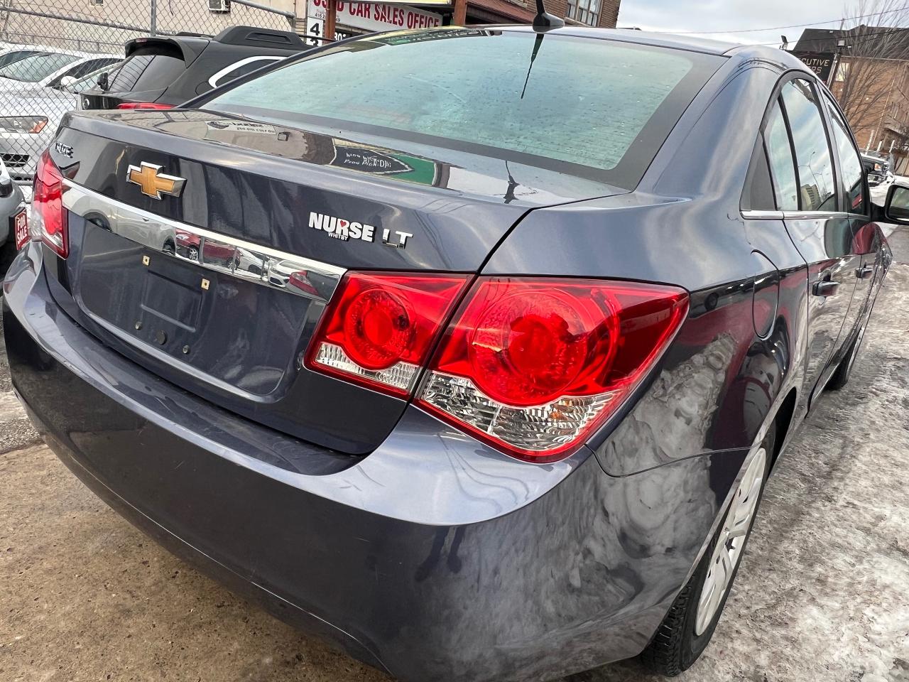 2014 Chevrolet Cruze 1LT-EXTRA CLEAN-AUTOMATIC & MORE! Photo