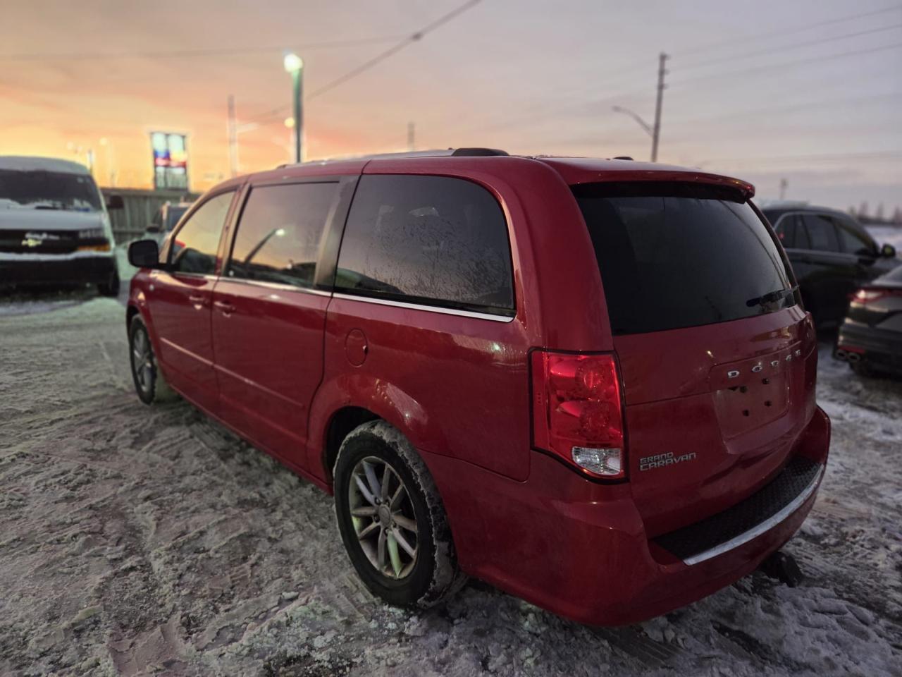 2014 Dodge Grand Caravan 30th, AS IS, WELL SERVICED, RUNS AND DRIVES Photo