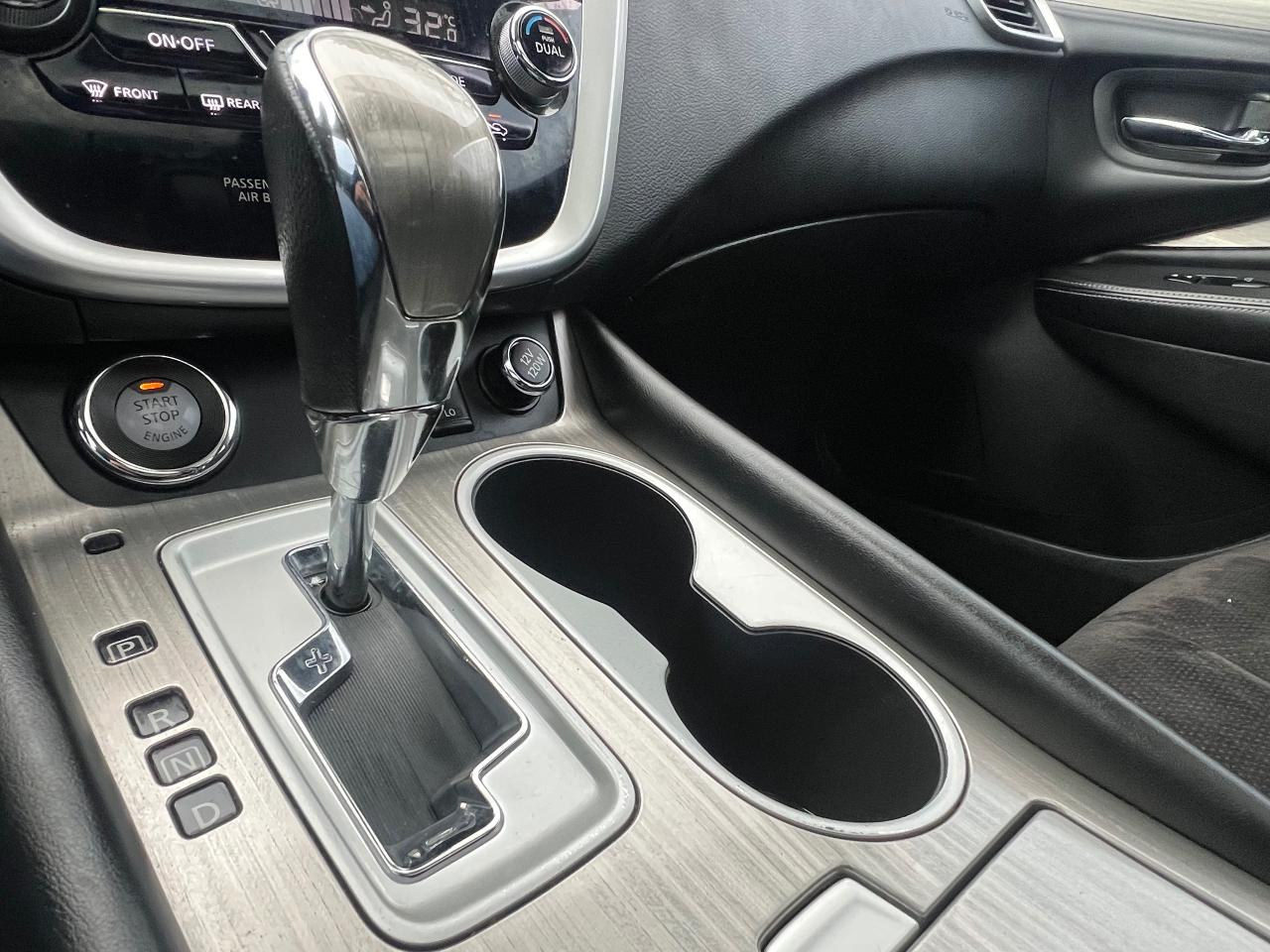 2017 Nissan Murano SV-NAV-SUNROOF-BACK CAM-HEATED SEATS & MORE! Photo