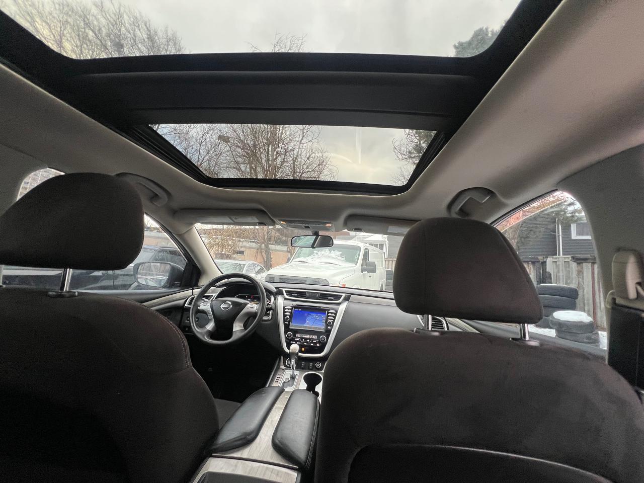 2017 Nissan Murano SV-NAV-SUNROOF-BACK CAM-HEATED SEATS & MORE! Photo