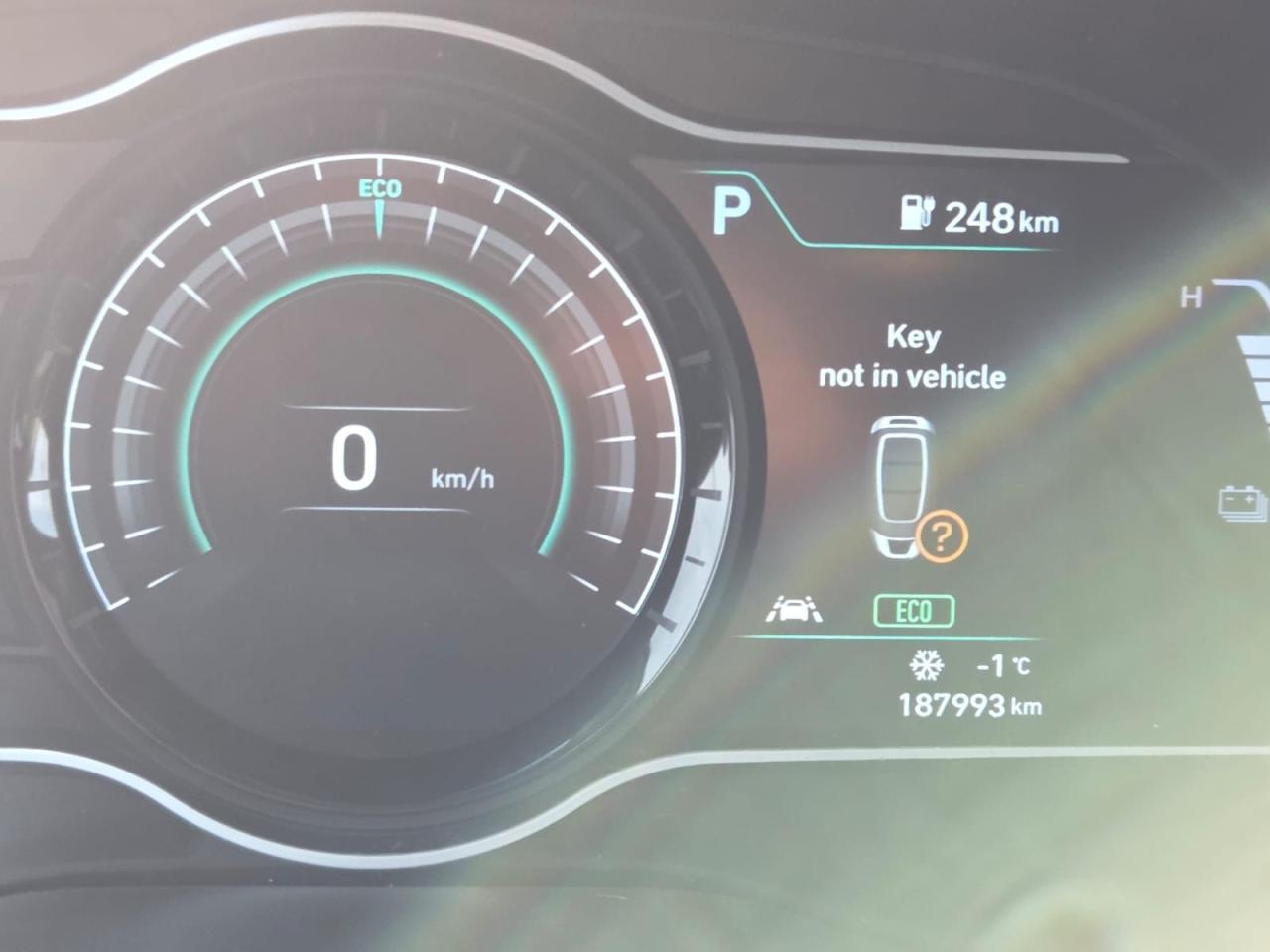 2021 Hyundai KONA ULTIMATE, LOADED, NO ACCIDENT, 1 OWNER, CERTIFIED Photo