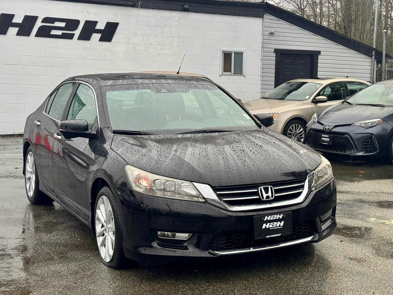 2013 Honda Accord FINANCING AVAILABLE Photo3