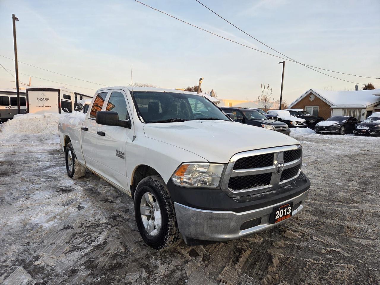 2013 RAM 1500 ST 4X4, V6, CREW CAB, OVERHEATS, AS IS SPECIAL Photo