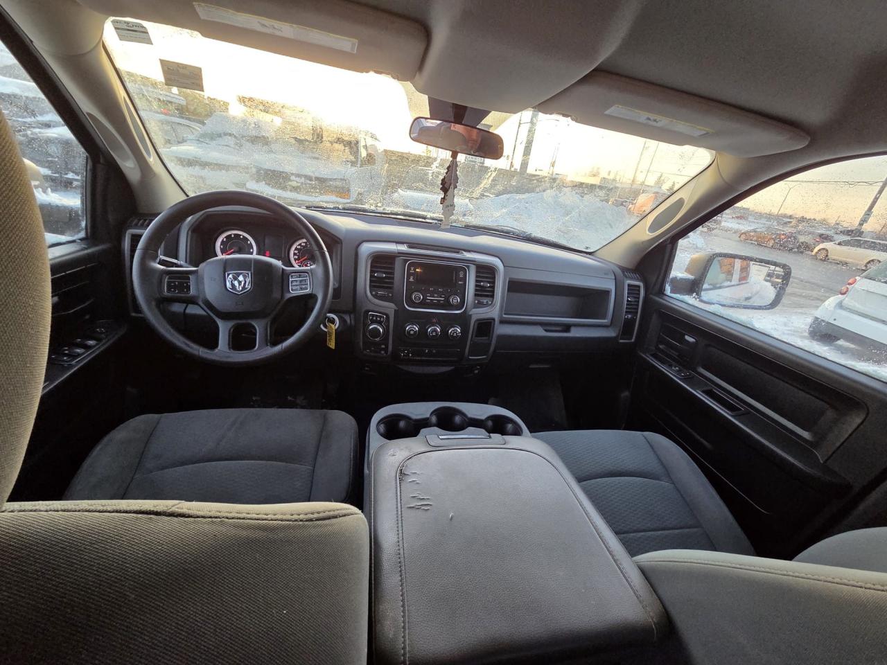 2013 RAM 1500 ST 4X4, V6, CREW CAB, OVERHEATS, AS IS SPECIAL Photo