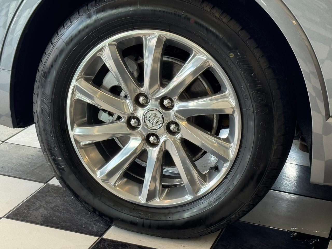 2019 Buick Envision AWD Essence+Roof+Leather+ApplePlay+CLEAN CARFAX Photo