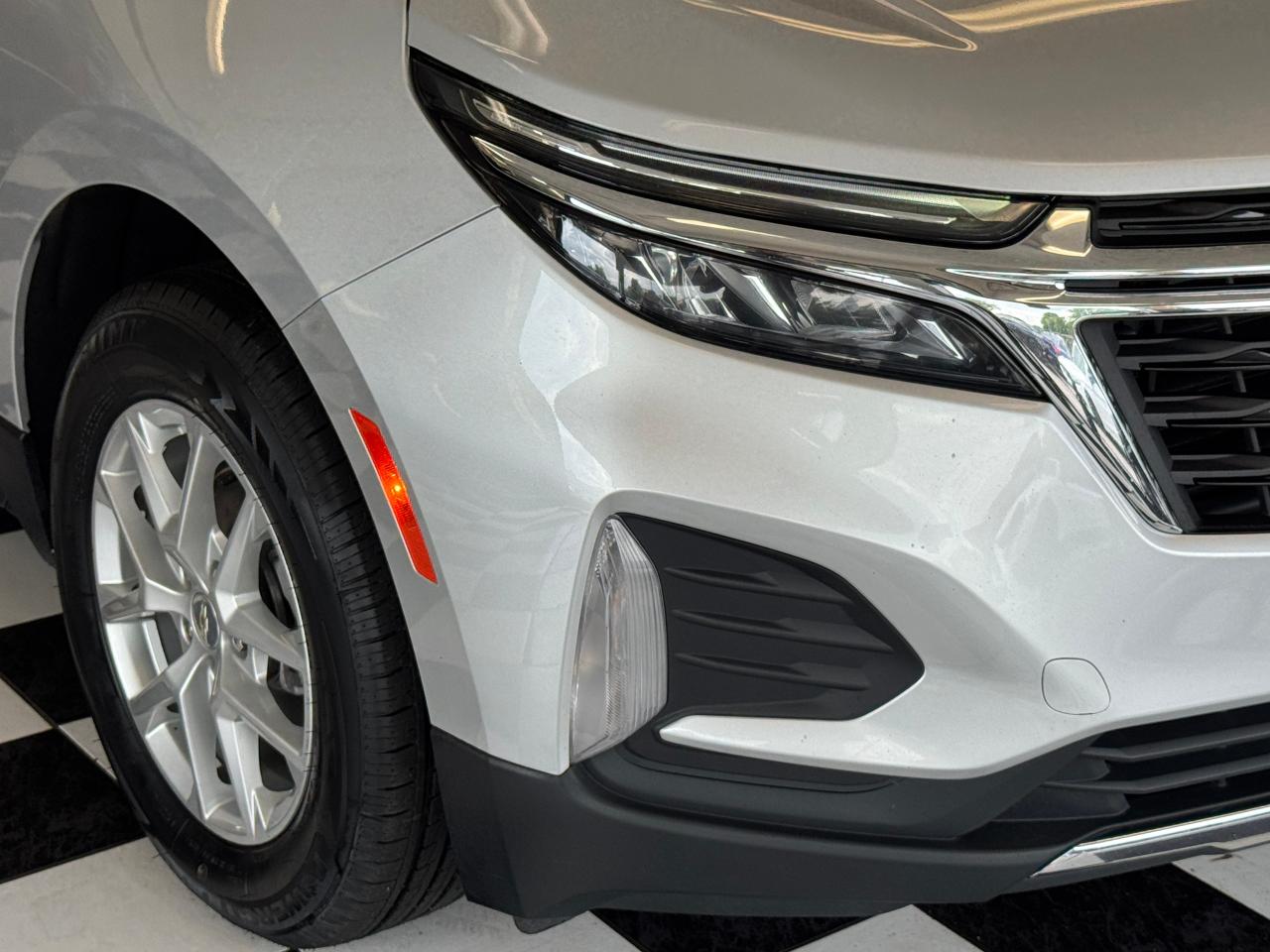 2022 Chevrolet Equinox AWD LT+New Tires+ApplePlay+CLEAN CARFAX Photo