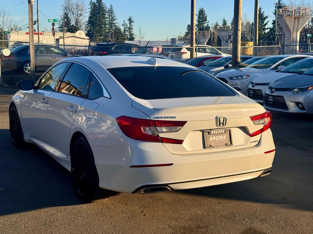 2018 Honda Accord FINANCING AVAILABLE Photo7