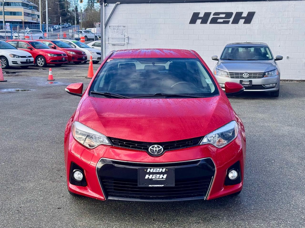 2016 Toyota Corolla FINANCING AVAILABLE Photo2