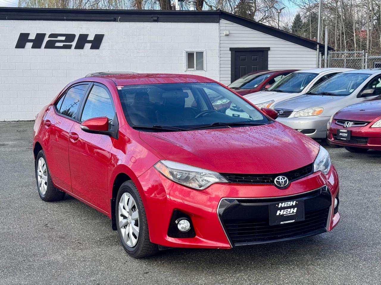 2016 Toyota Corolla FINANCING AVAILABLE Photo3