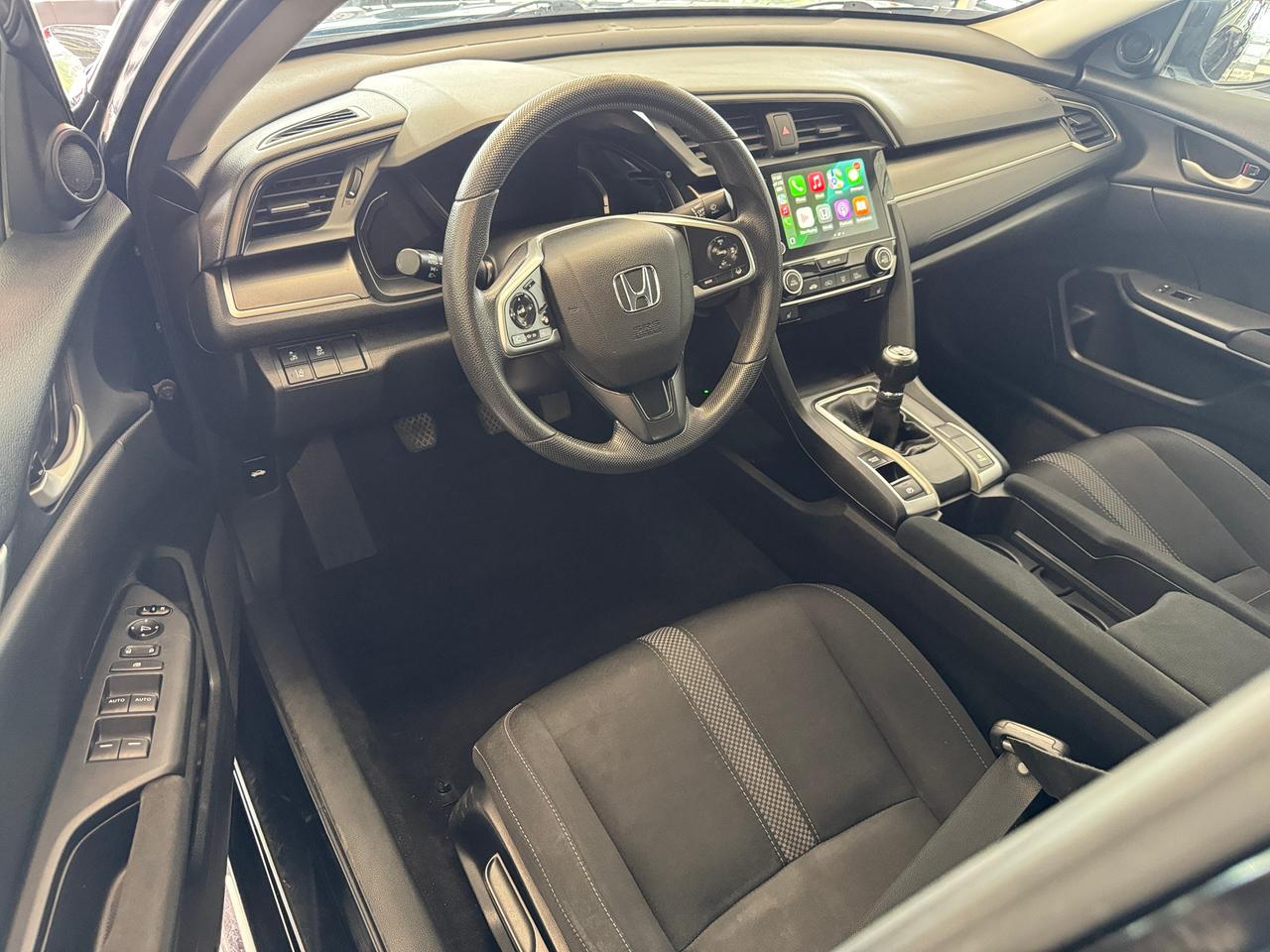 2019 Honda Civic LX Manual+New Tires+Brakes+ACCIDENT FREE Photo