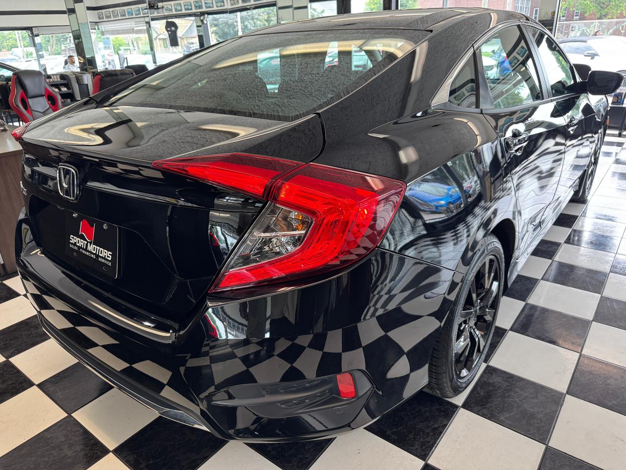 2019 Honda Civic LX Manual+New Tires+Brakes+ACCIDENT FREE Photo