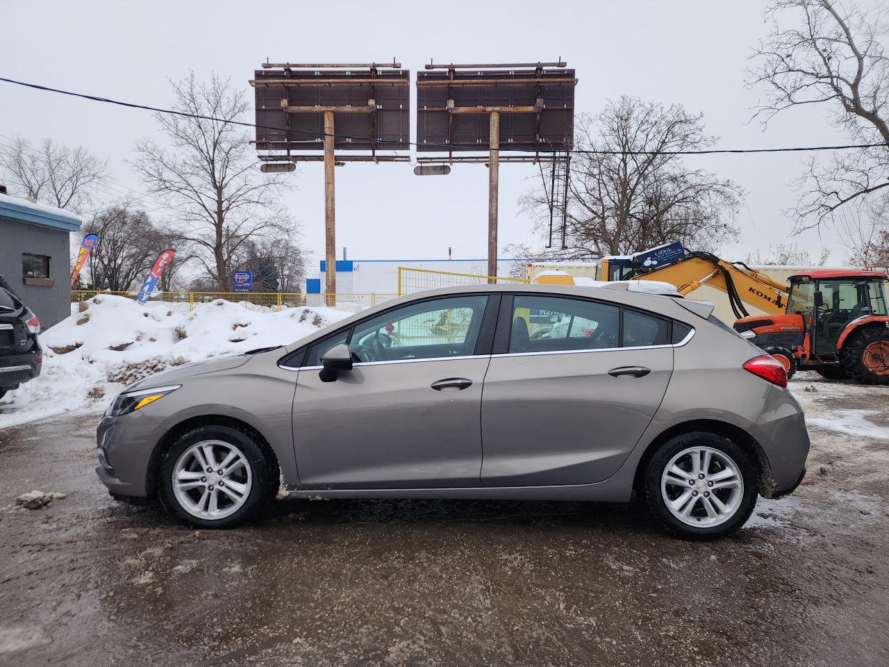 2017 Chevrolet Cruze LT l Remote Start l Heated Seats l Fuel Efficient Photo3