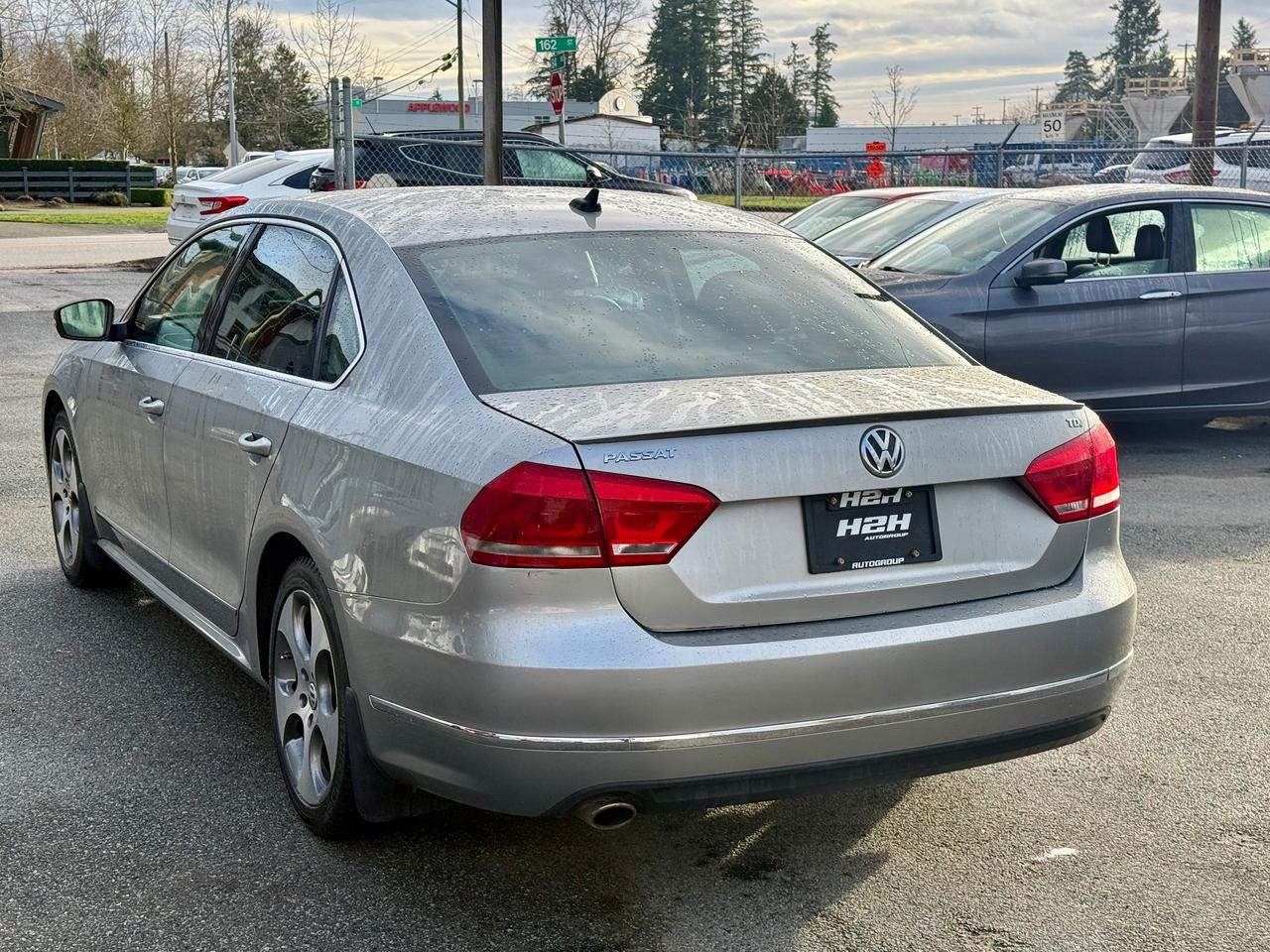 2013 Volkswagen Passat FINANCING AVAILABLE Photo7