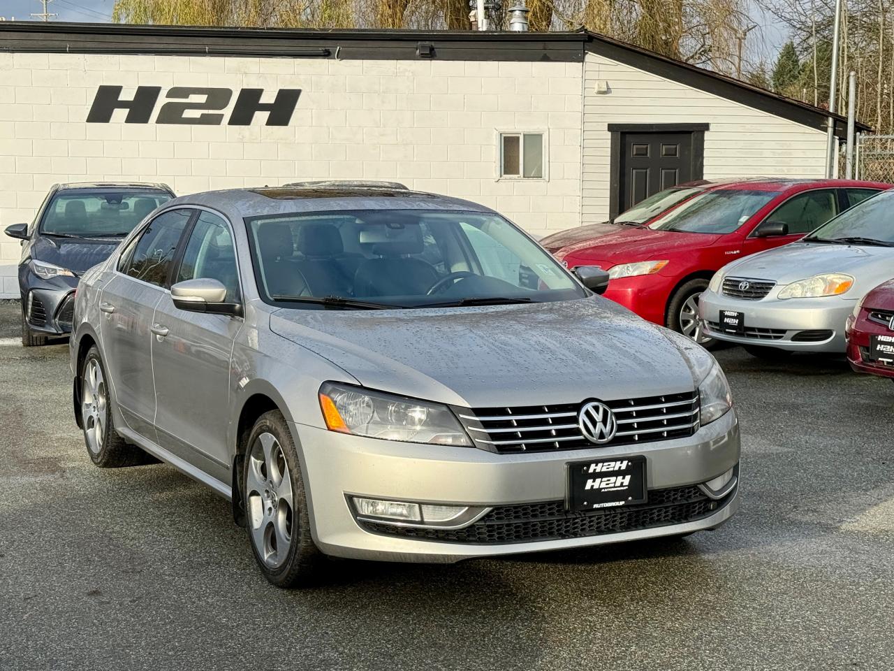 2013 Volkswagen Passat FINANCING AVAILABLE Photo3