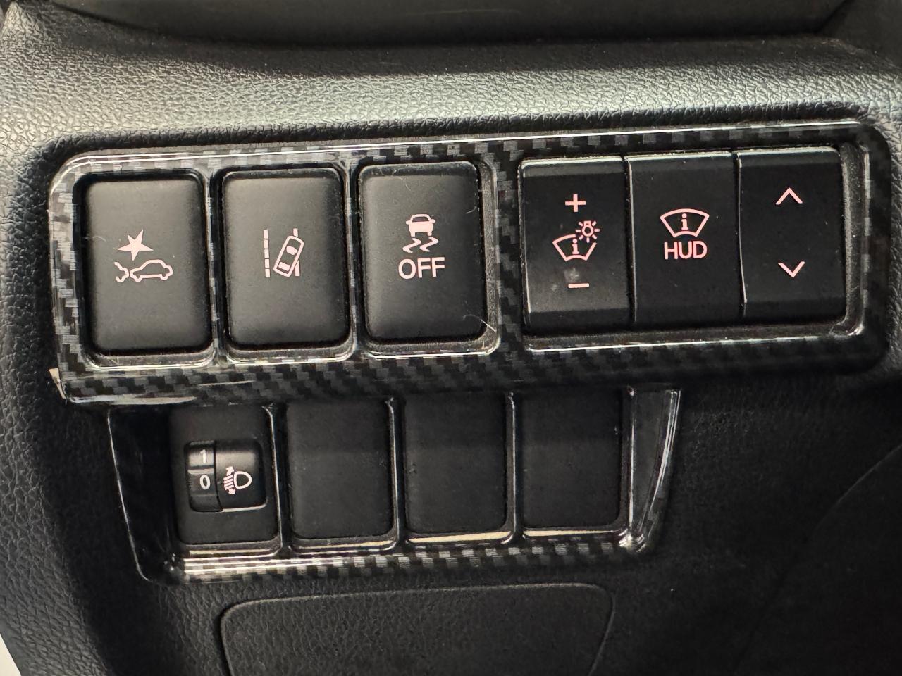 2019 Mitsubishi Eclipse Cross GT AWD+Adaptive Cruise+Leather+Roof+CLEAN CARFAX Photo