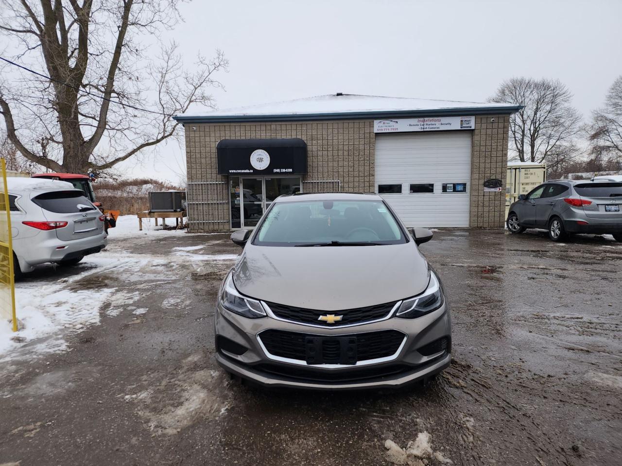 2017 Chevrolet Cruze LT l Remote Start l Heated Seats l Fuel Efficient