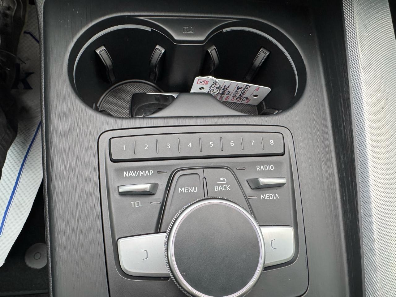 2018 Audi A4 Progressiv AWD, ONLY 73K!! NAV, LEATHER, SUNROOF!! Photo38