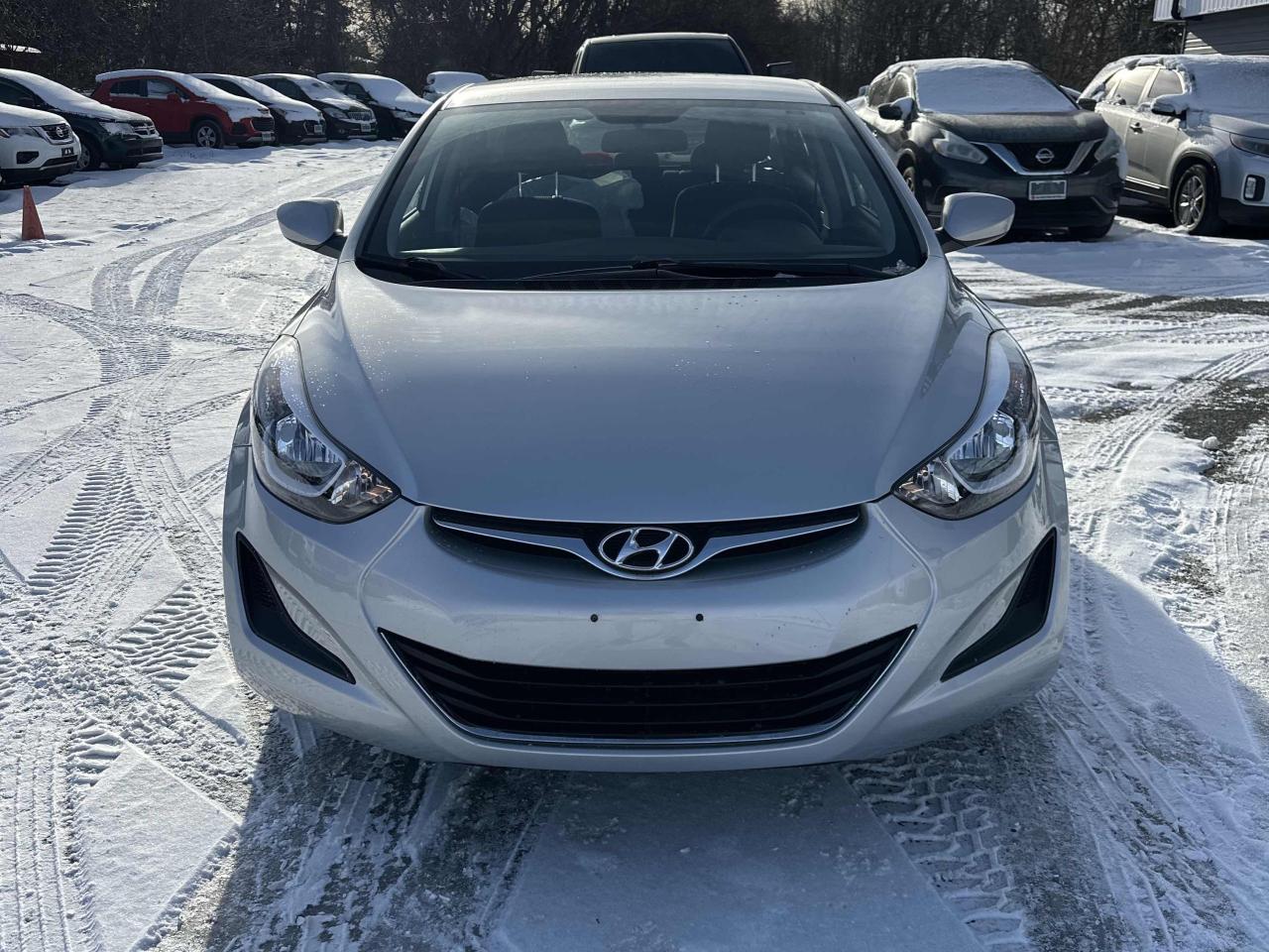 2015 Hyundai Elantra GL - ONLY 38,000KM!! AUTO, HEATED SEATS, A/C!! Photo9