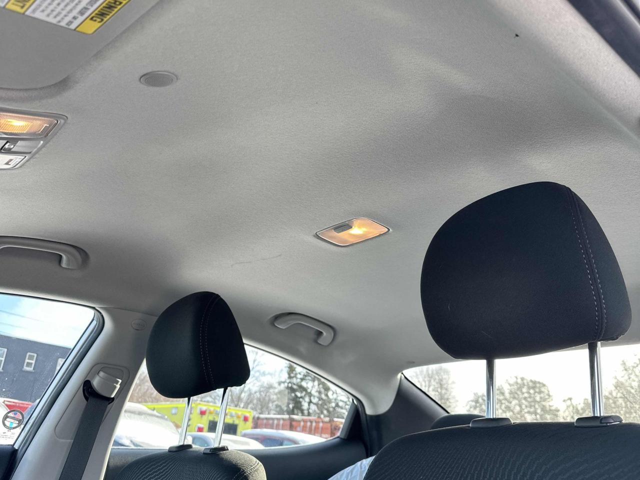 2015 Hyundai Elantra GL - ONLY 38,000KM!! AUTO, HEATED SEATS, A/C!! Photo18