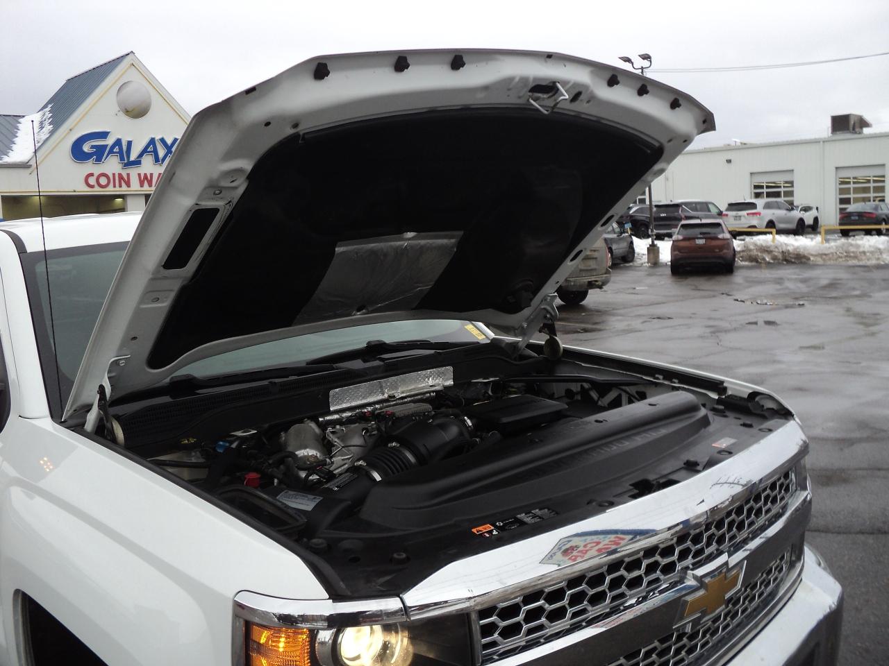 2019 Chevrolet Silverado 3500 HD WT CrewCab 4WD 6.6L8cylDiesel 6'7"Box Photo
