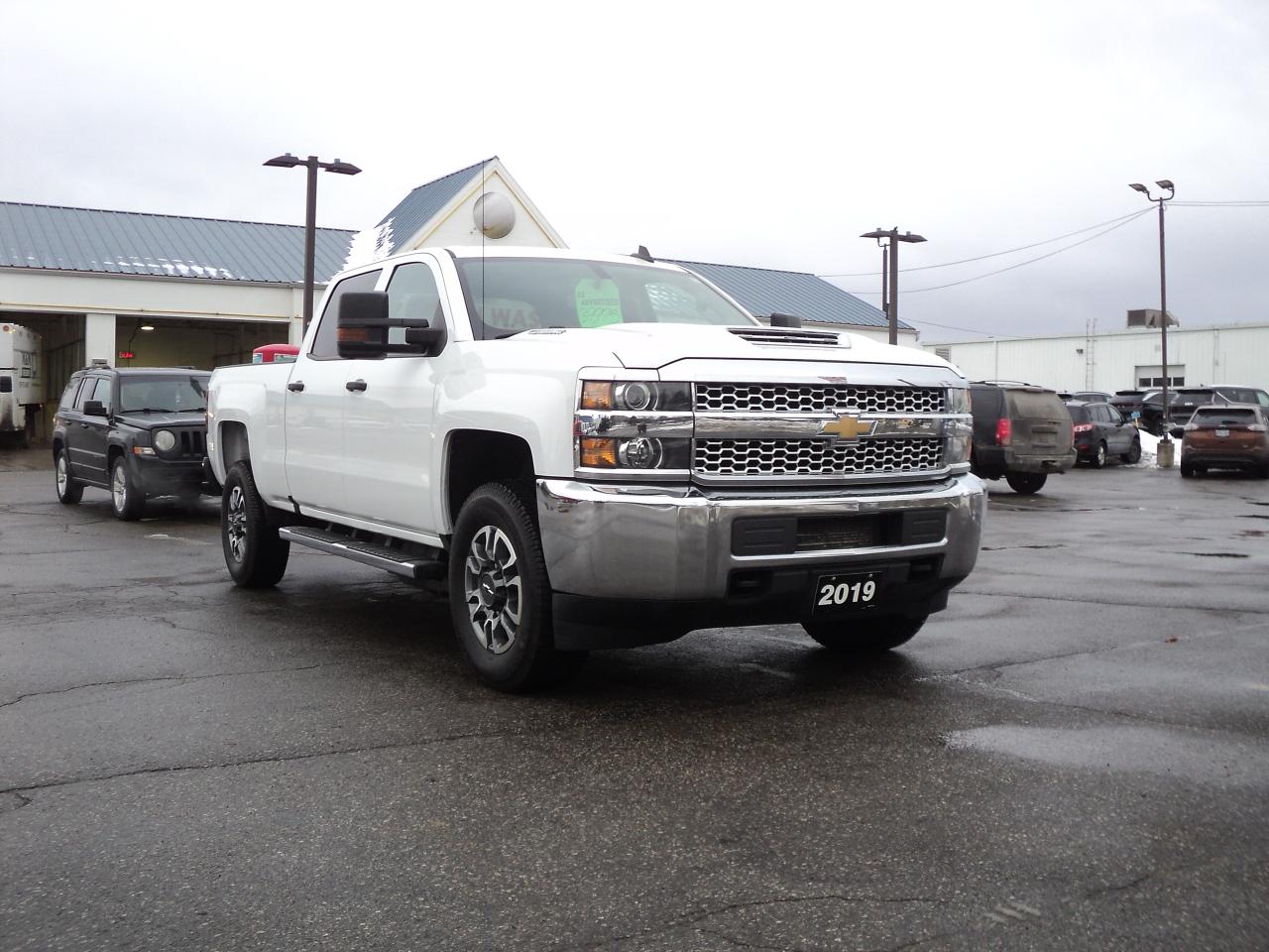 2019 Chevrolet Silverado 3500 HD WT CrewCab 4WD 6.6L8cylDiesel 6'7"Box Photo
