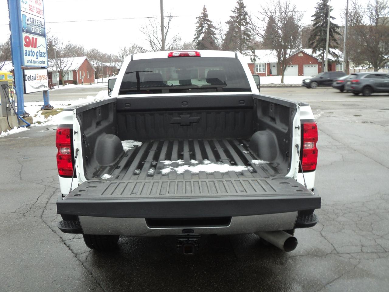 2019 Chevrolet Silverado 3500 HD WT CrewCab 4WD 6.6L8cylDiesel 6'7"Box Photo
