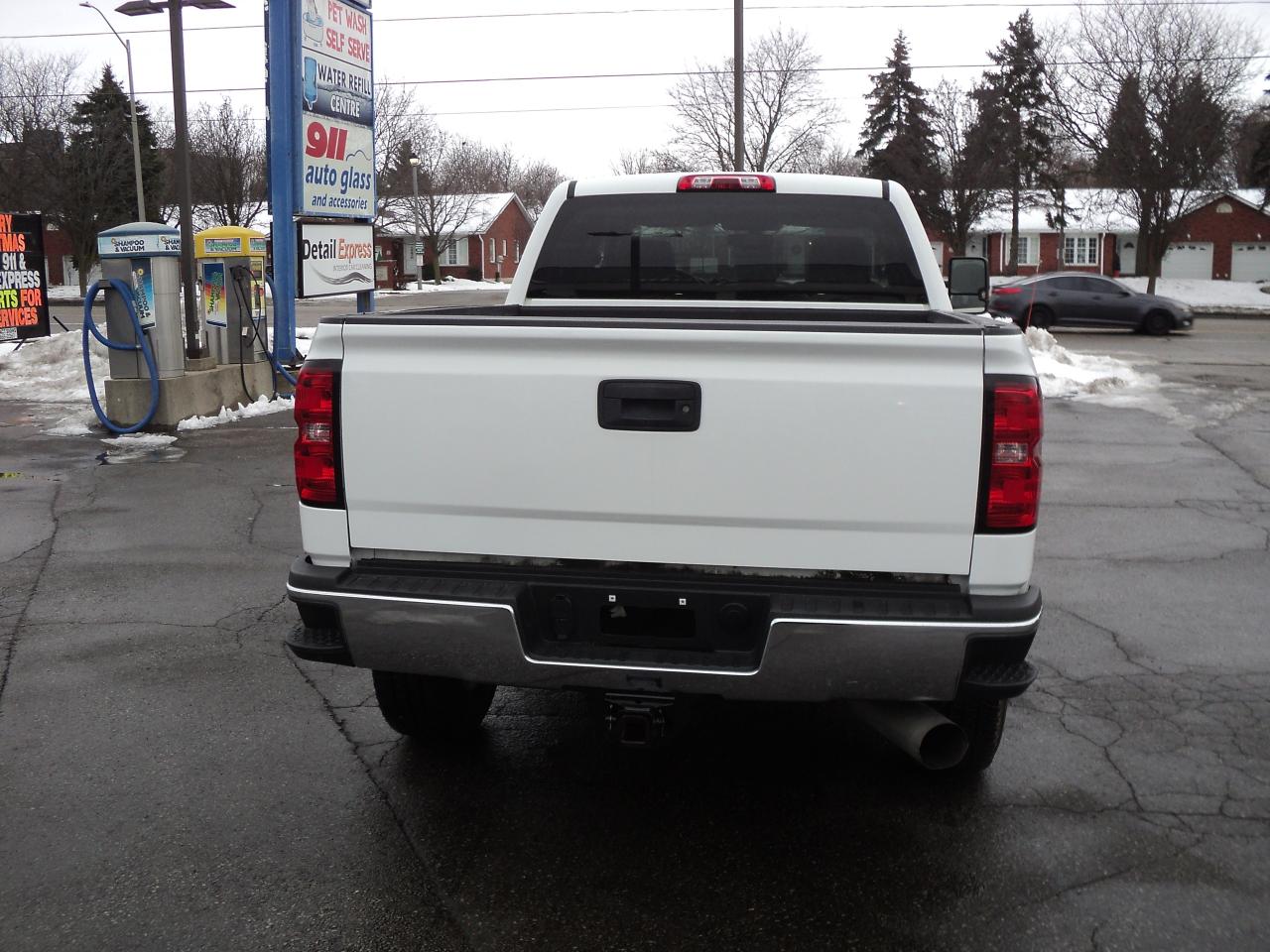2019 Chevrolet Silverado 3500 HD WT CrewCab 4WD 6.6L8cylDiesel 6'7"Box Photo