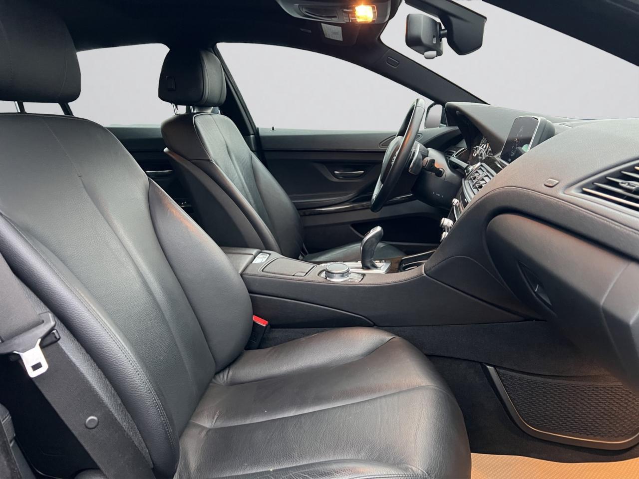 2017 BMW 6 Series 640i XDrive AWD Gran Coupe - Low Low Kms !! Photo