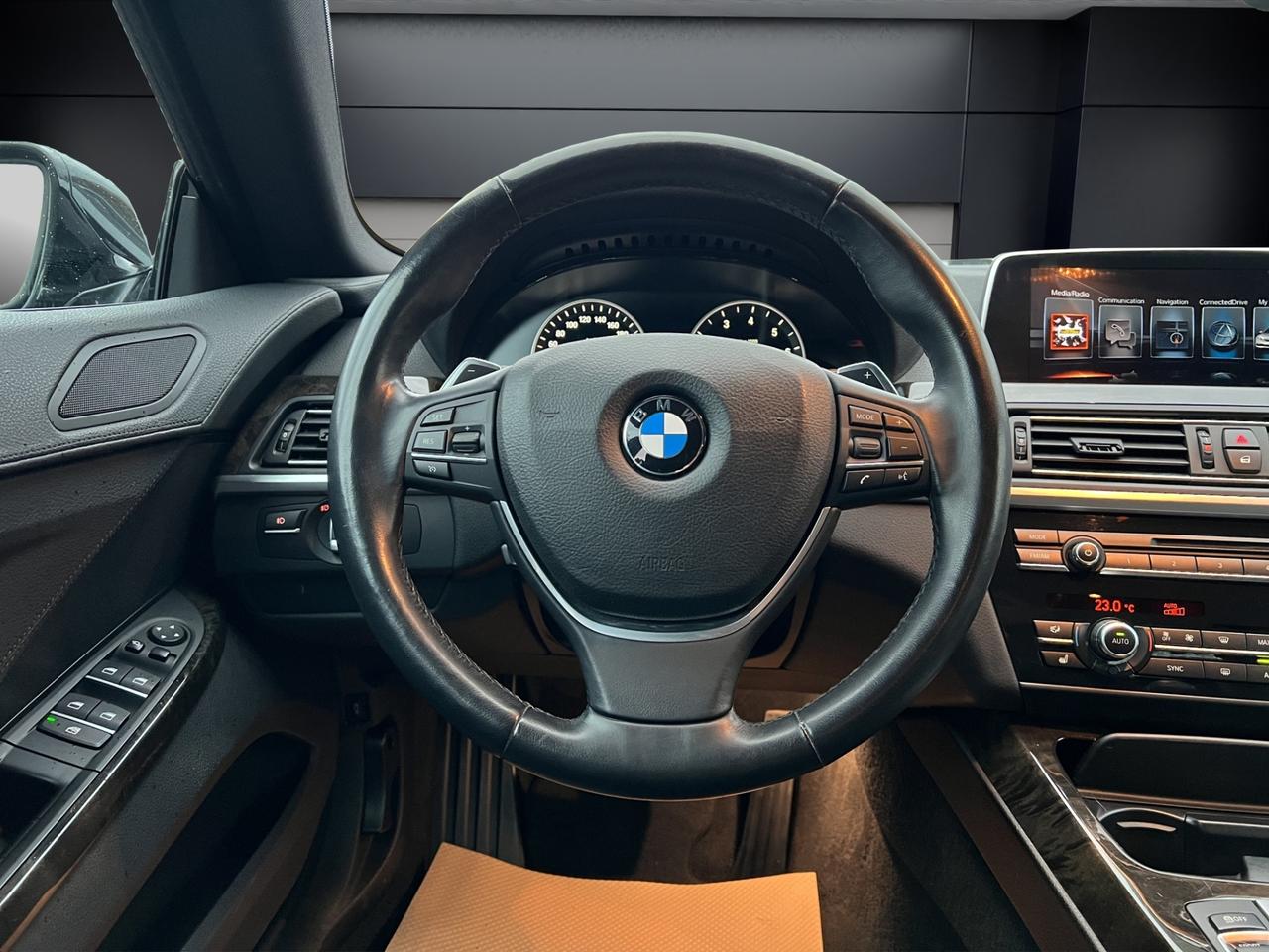2017 BMW 6 Series 640i XDrive AWD Gran Coupe - Low Low Kms !! Photo