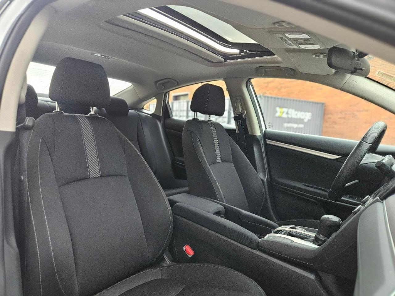 2018 Honda Civic EX **AUTO-ROOF-CAMERA-REMOTE START** Photo