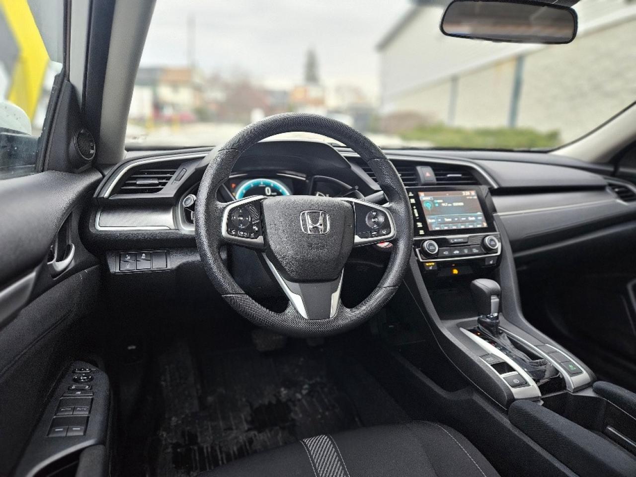 2018 Honda Civic EX **AUTO-ROOF-CAMERA-REMOTE START** Photo