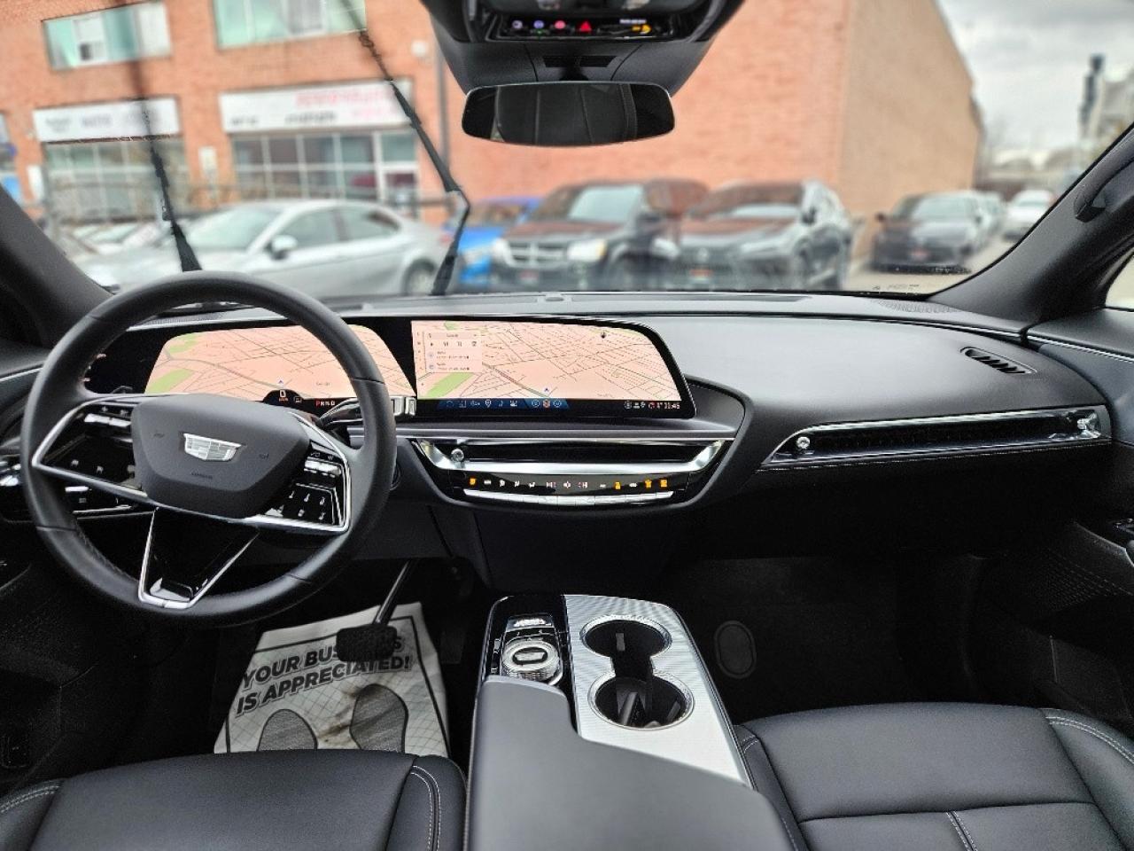 2024 Cadillac LYRIQ 1 OWNER-NO ACCIDENTS-505KM RANGE-CERTIFIED Photo