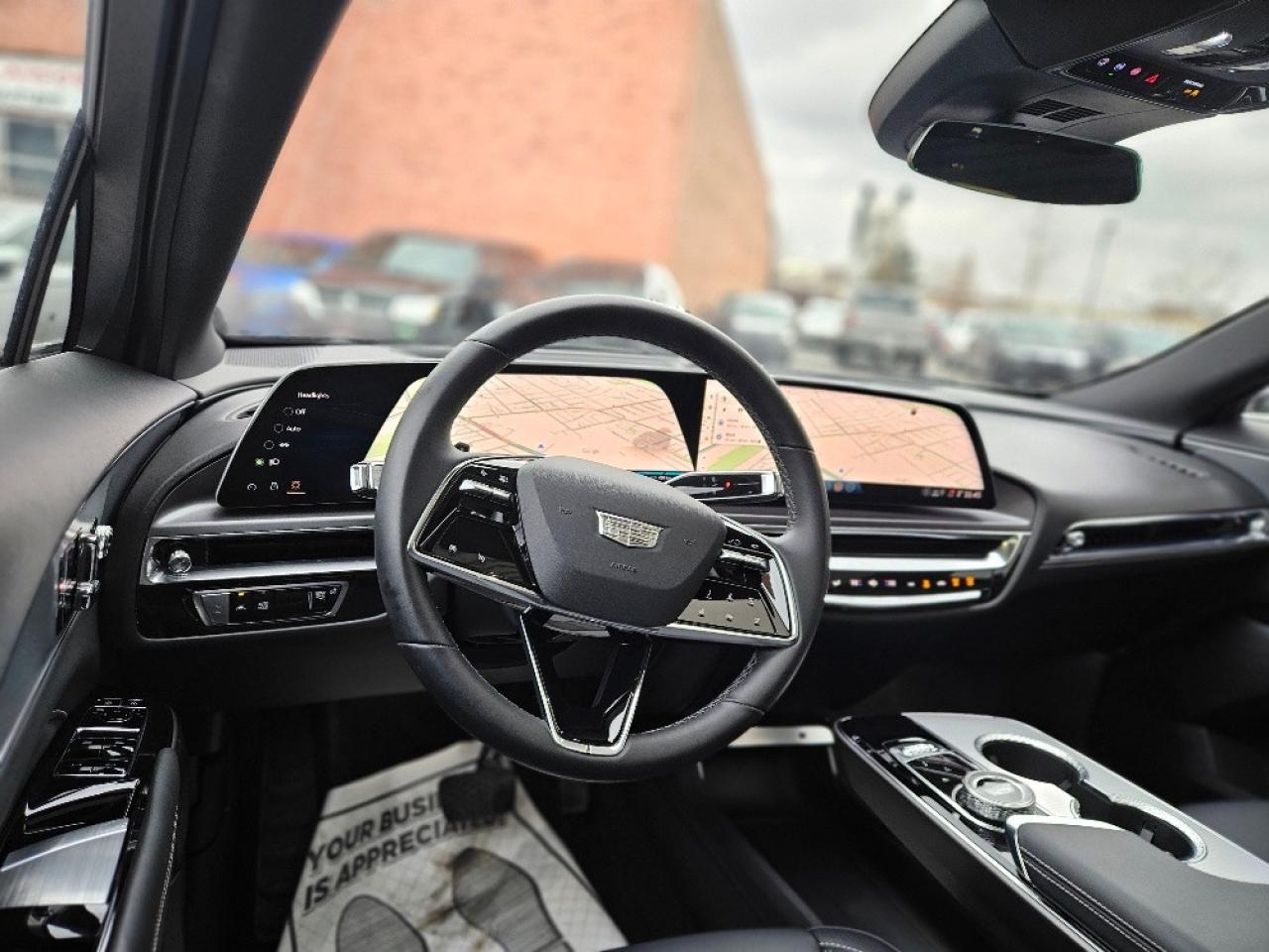 2024 Cadillac LYRIQ 1 OWNER-NO ACCIDENTS-505KM RANGE-CERTIFIED Photo