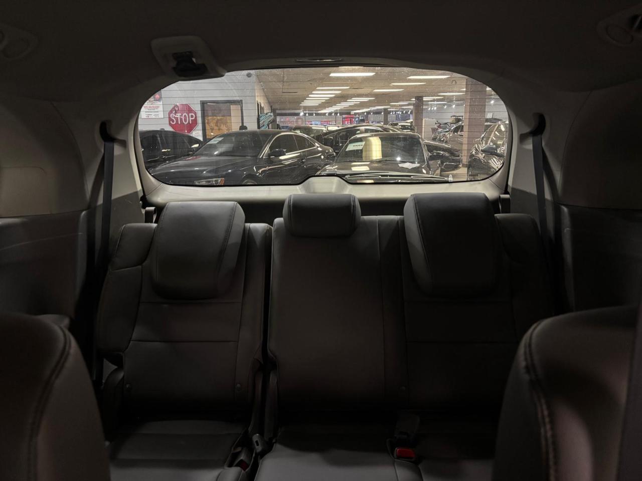 2016 Honda Odyssey 4dr Wgn EX-L w/RES 21 SERVICE RECORDS, 8 PASSENGERS  $0 % DOWN FINANCE OAC Photo