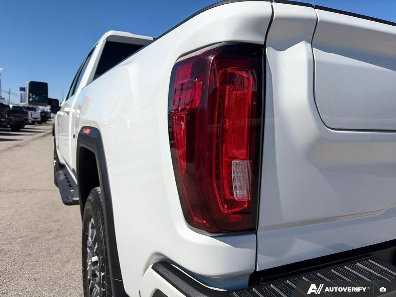 2021 GMC Sierra 2500 HD AT4 HEATED SEATS | POWER SUNROOF | X31 SUSPENSION Photo