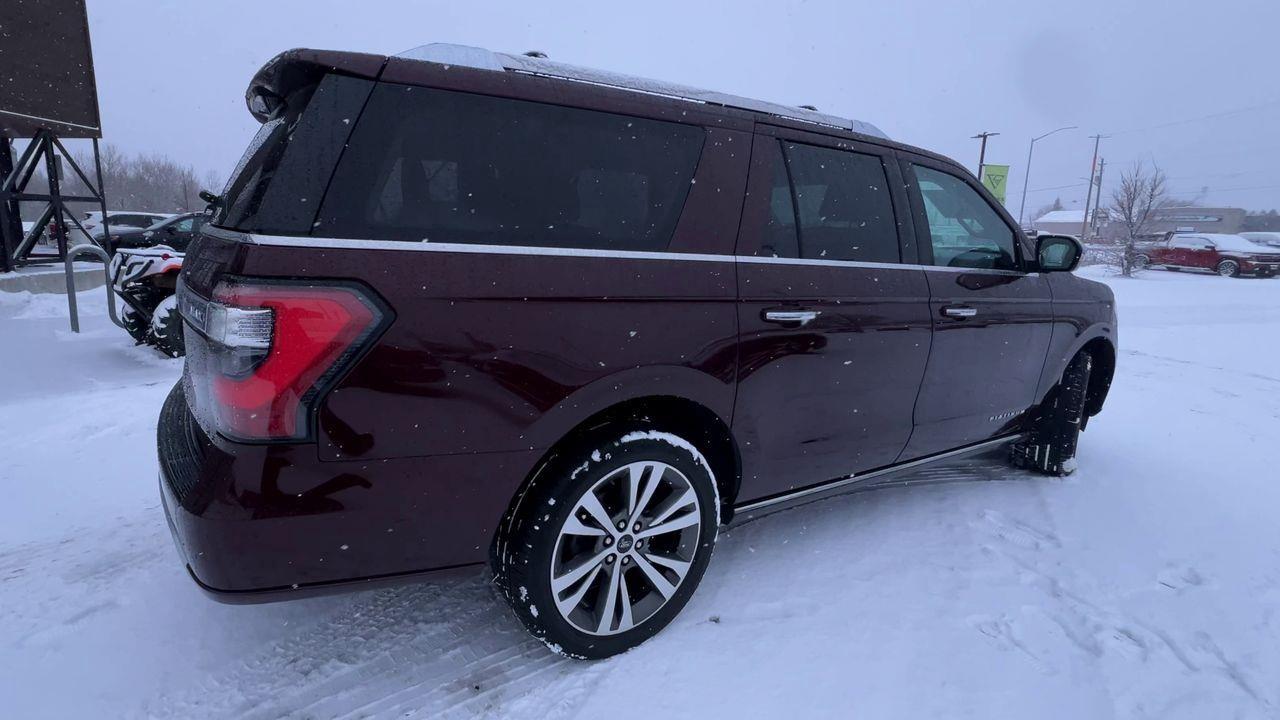 2020 Ford Expedition Max Platinum 4X4, 7 PASSENGER, MOONROOF, HEATED LEATHER SEATS, BACK UP CAM, NAV, POWER LIFTGATE!! Photo