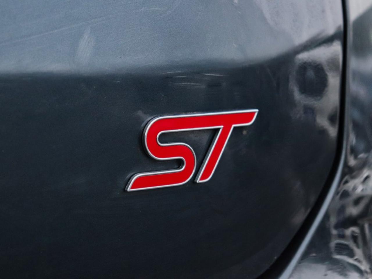 2022 Ford Edge ST | AWD | 2.7L | ROOF | NAV | HTD STR WHL | 21s Photo