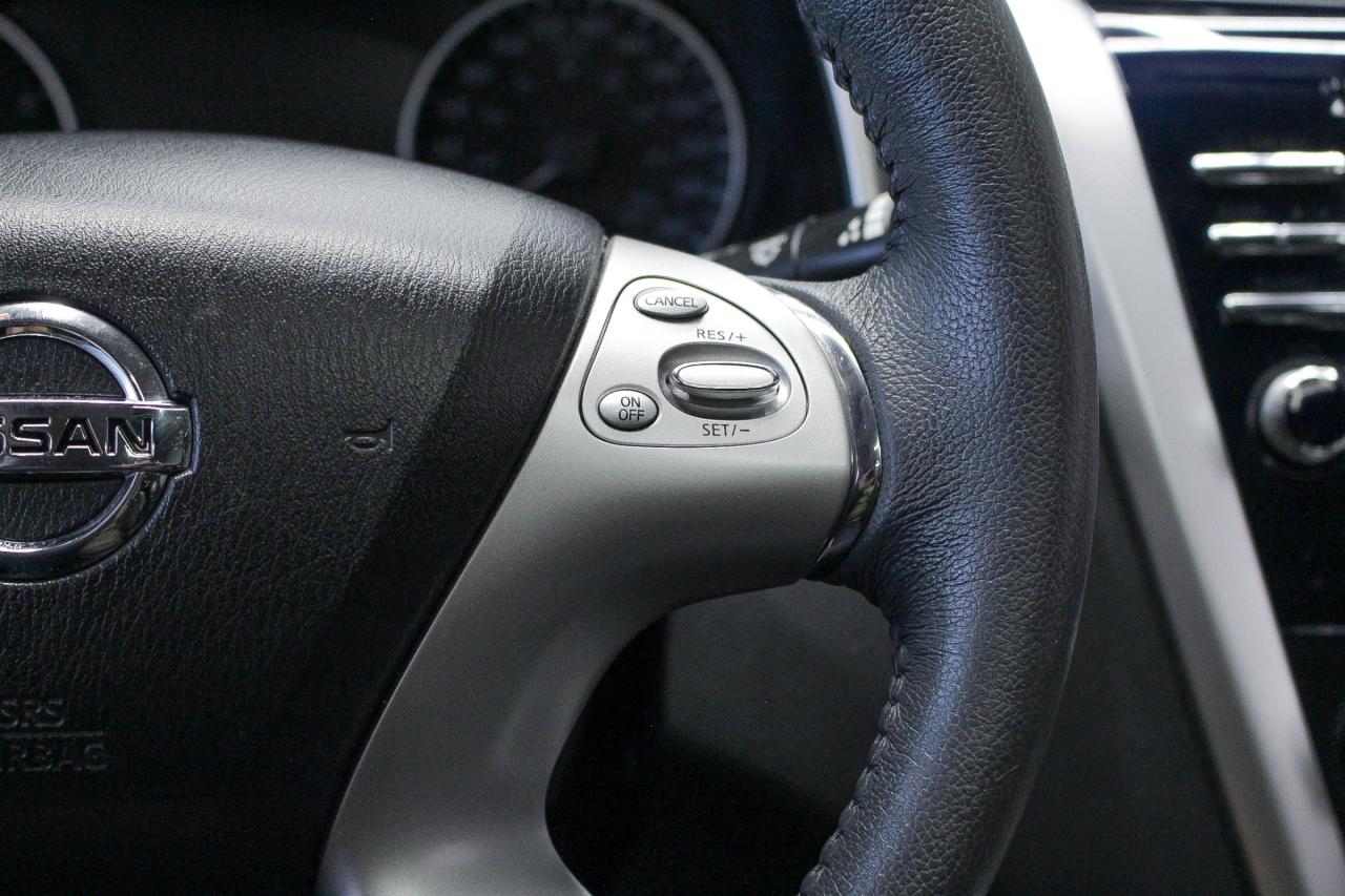 2017 Nissan Murano SL HEATED FRONT SEATS - NAVIGATION - BACKUP CAMERA Photo