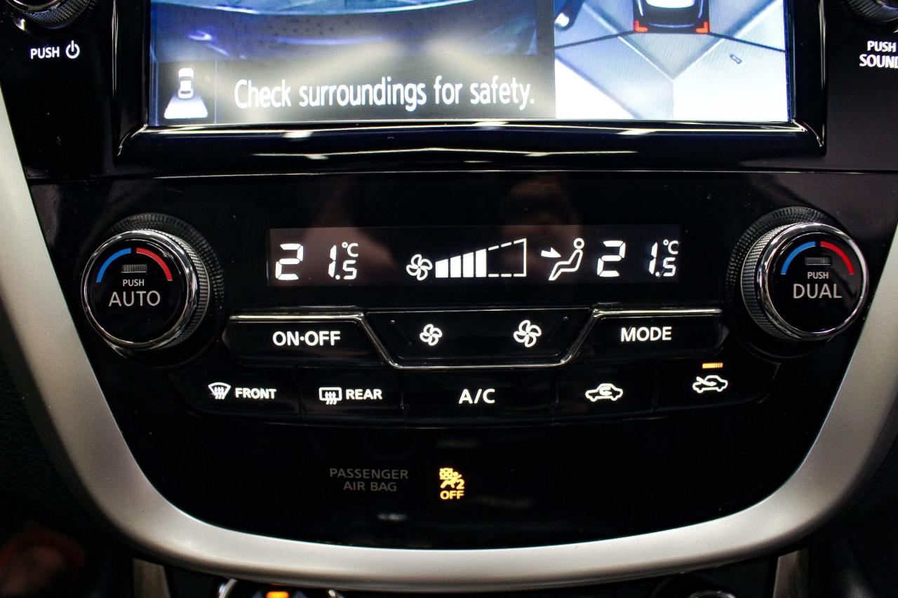 2017 Nissan Murano SL HEATED FRONT SEATS - NAVIGATION - BACKUP CAMERA Photo