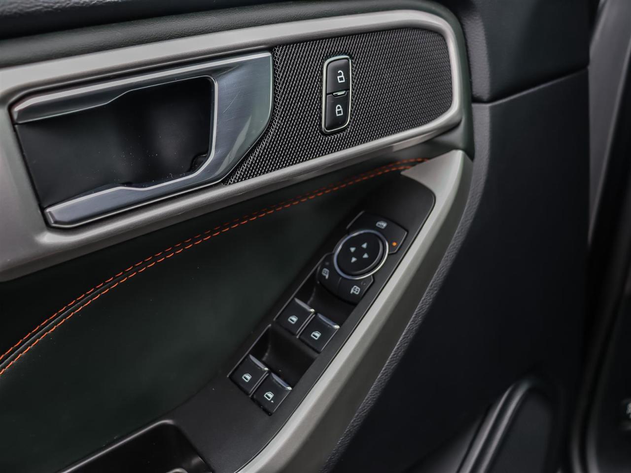 2022 Ford Explorer Timberline Roof | Apple Car Play | Photo