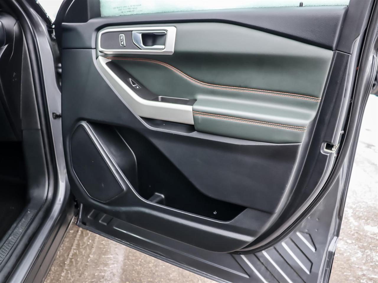 2022 Ford Explorer Timberline Roof | Apple Car Play | Photo