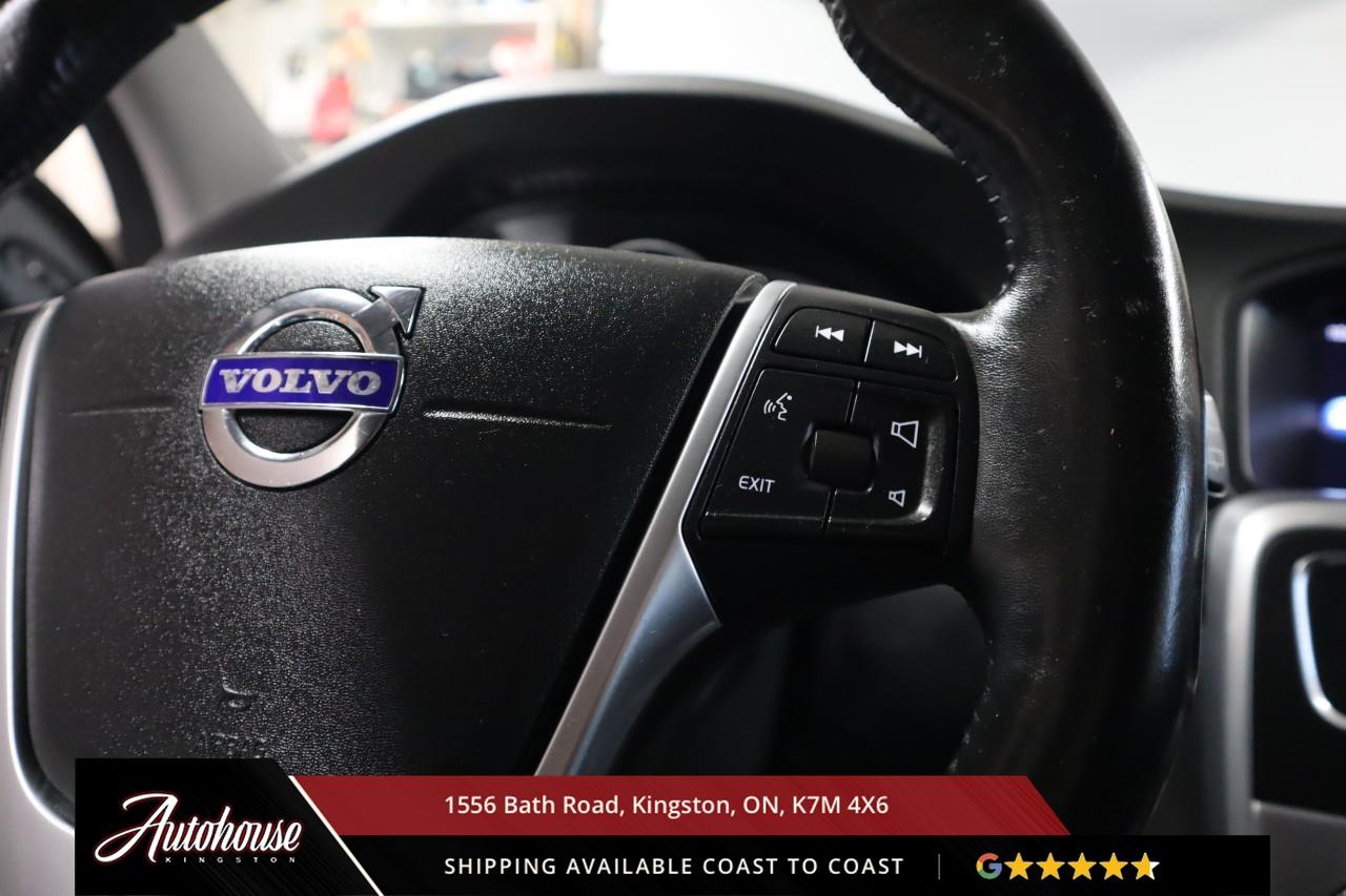 2017 Volvo V60 Cross Country T5 POWER SUNROOF - LEATHER Photo