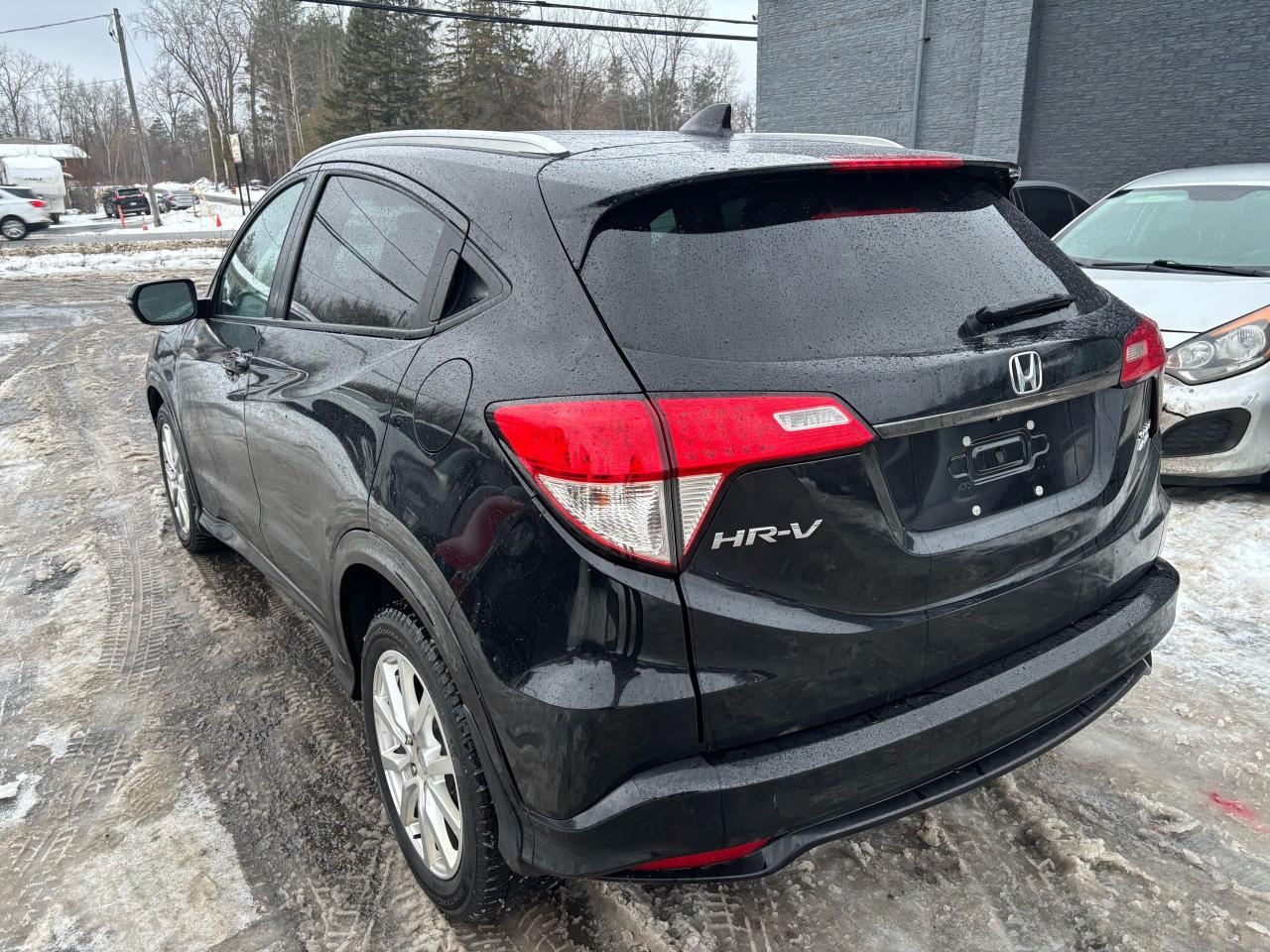2019 Honda HR-V Sport Photo4