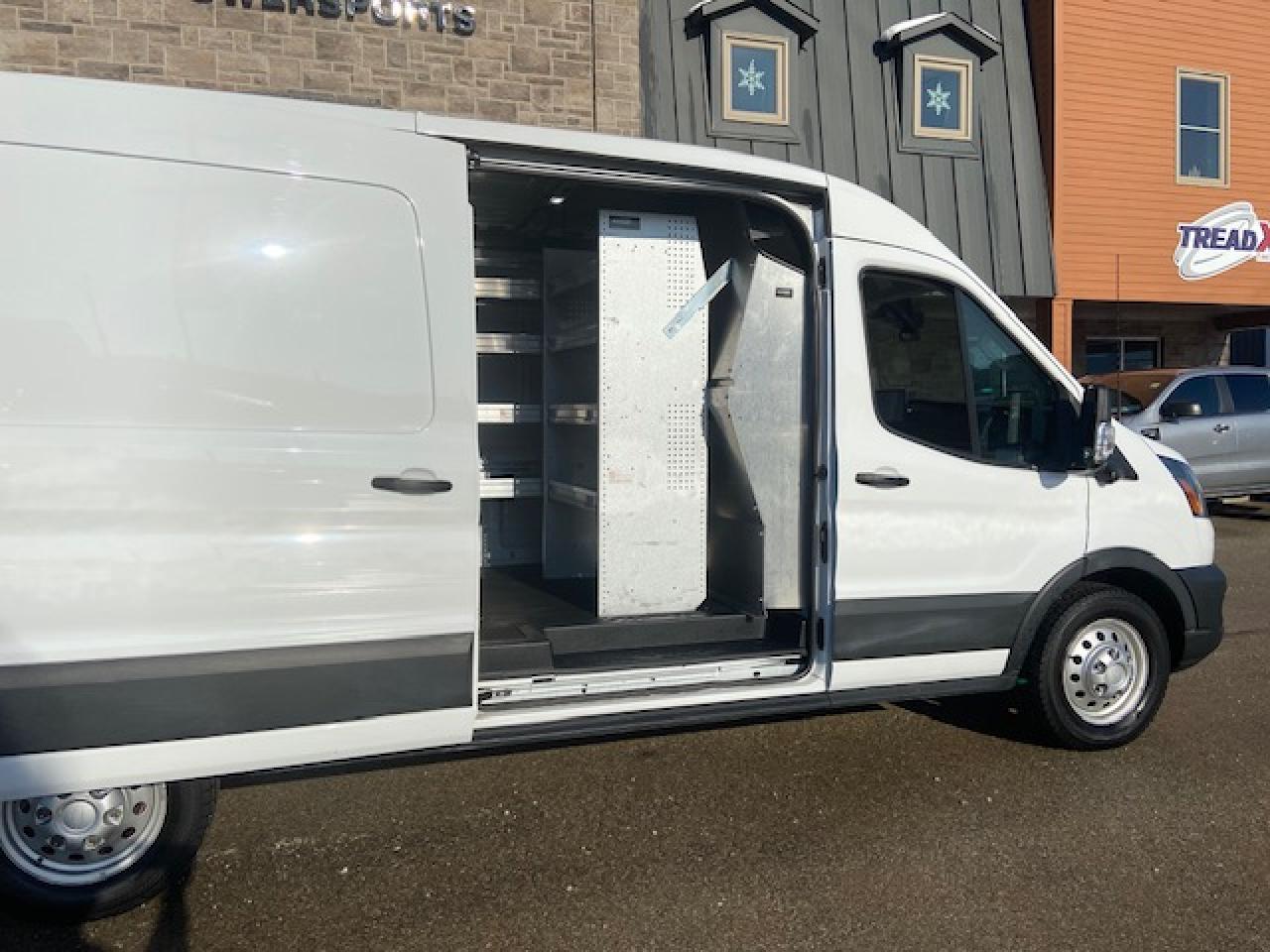 2023 Ford Transit Cargo Van BASE T-250 148 Med Rf 9070 GVWR AWD Photo2