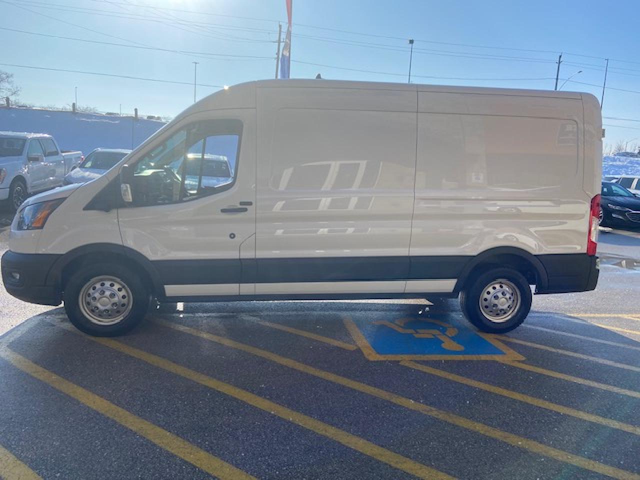 2023 Ford Transit Cargo Van BASE T-250 148 Med Rf 9070 GVWR AWD Photo